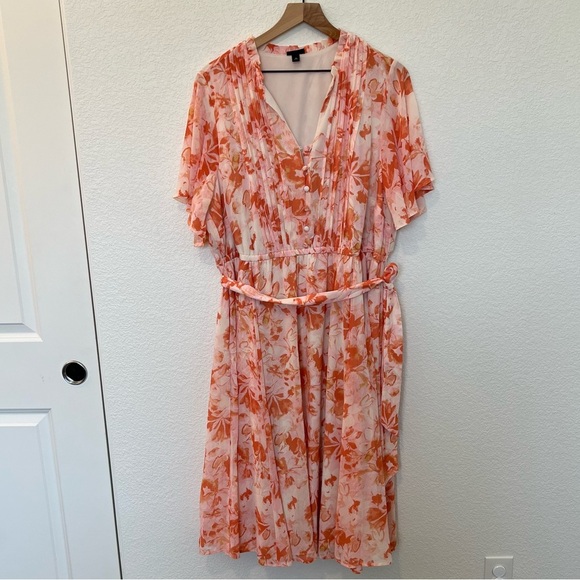 Torrid Midi Chiffon Ruffle Neck Pintuck Dress- size 2 - Picture 5 of 14